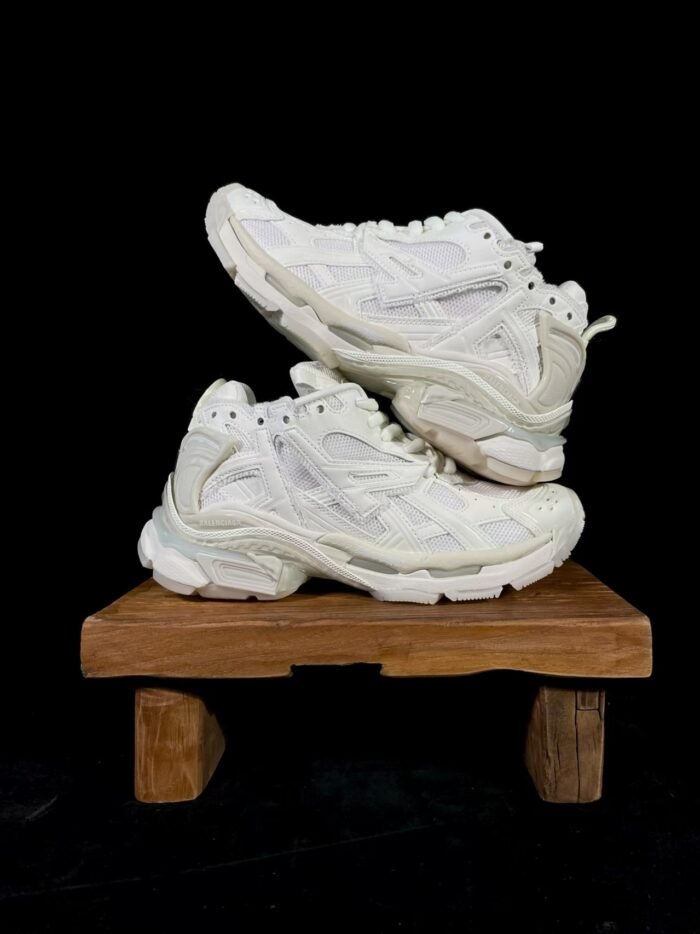 BALENCIAGA Runner - Image 1