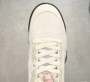 Air Jordan 5 - Image 3