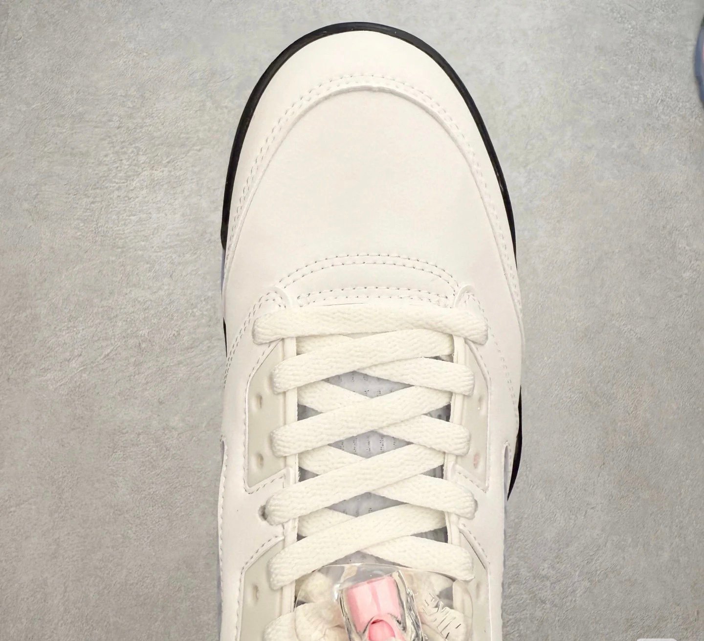 03CBF1A1-5698-45F4-B405-1093FD67C751 Air Jordan 5 - Image 3