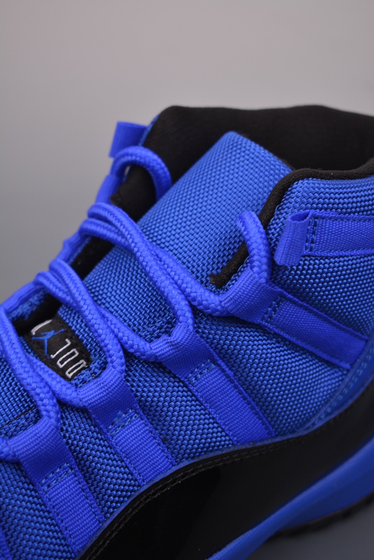 38658C07-B5CC-437C-9B1D-912D5E593FE2 Air Jordan 11 Retro - Image 7