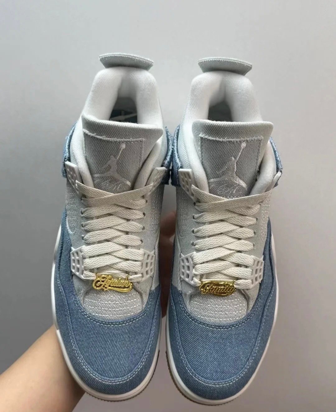 3C711FFF-AB2C-4191-994F-3584399EEF35 Air jordan 4 “Denim” - Image 5
