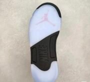 Air Jordan 5 - Image 5