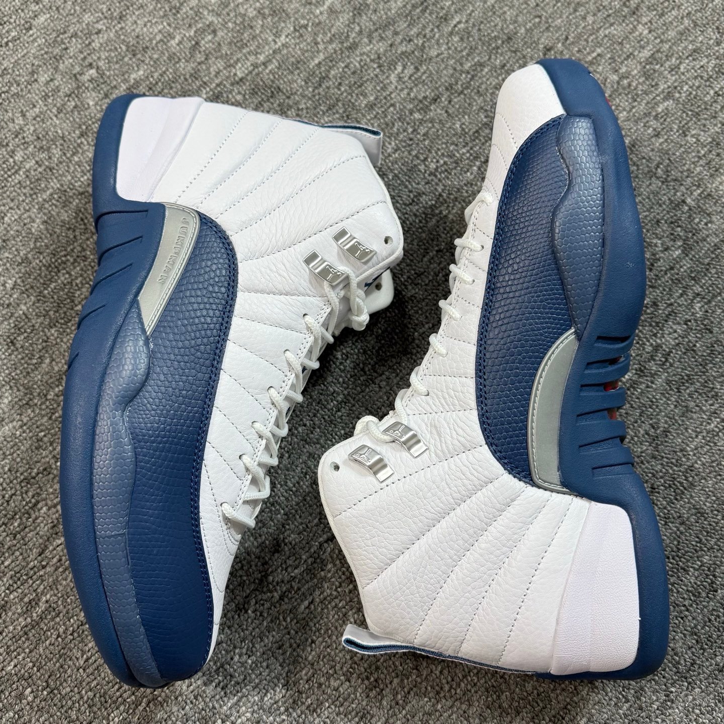 AA40D226-DF7B-4EA7-9DAF-2B9FB95AB04C Air Jordan 12 French blue - Image 7