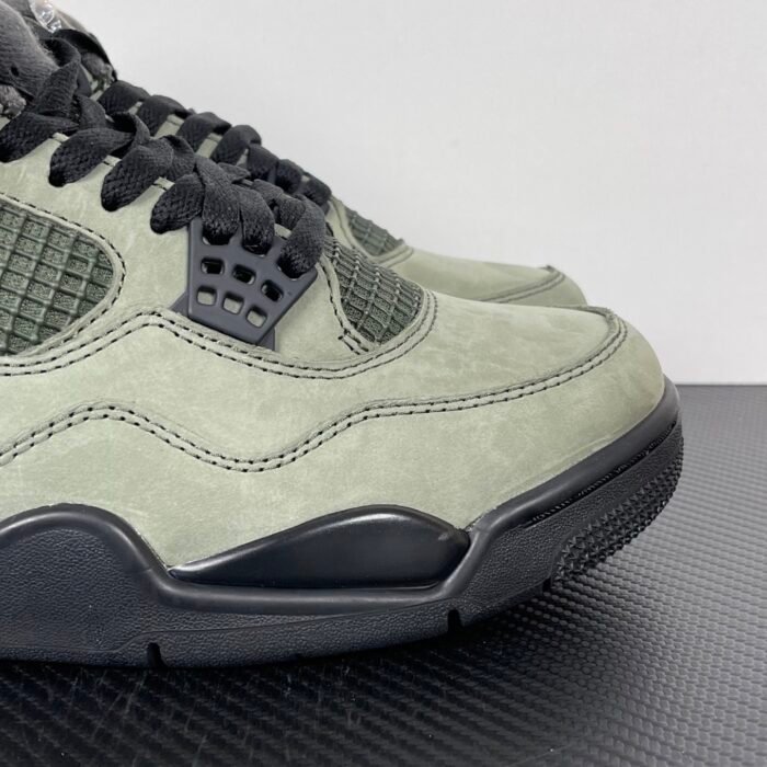 Air Jordan  4 - Image 5