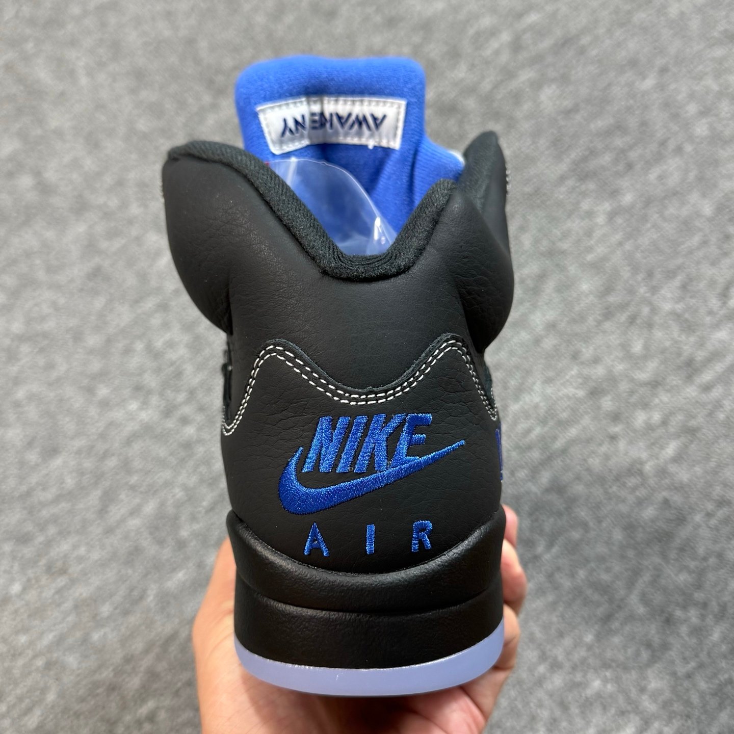 27ECC135-8FF0-40A0-B02A-23AE88099AB3 Air Jordan 5×NY - Image 6