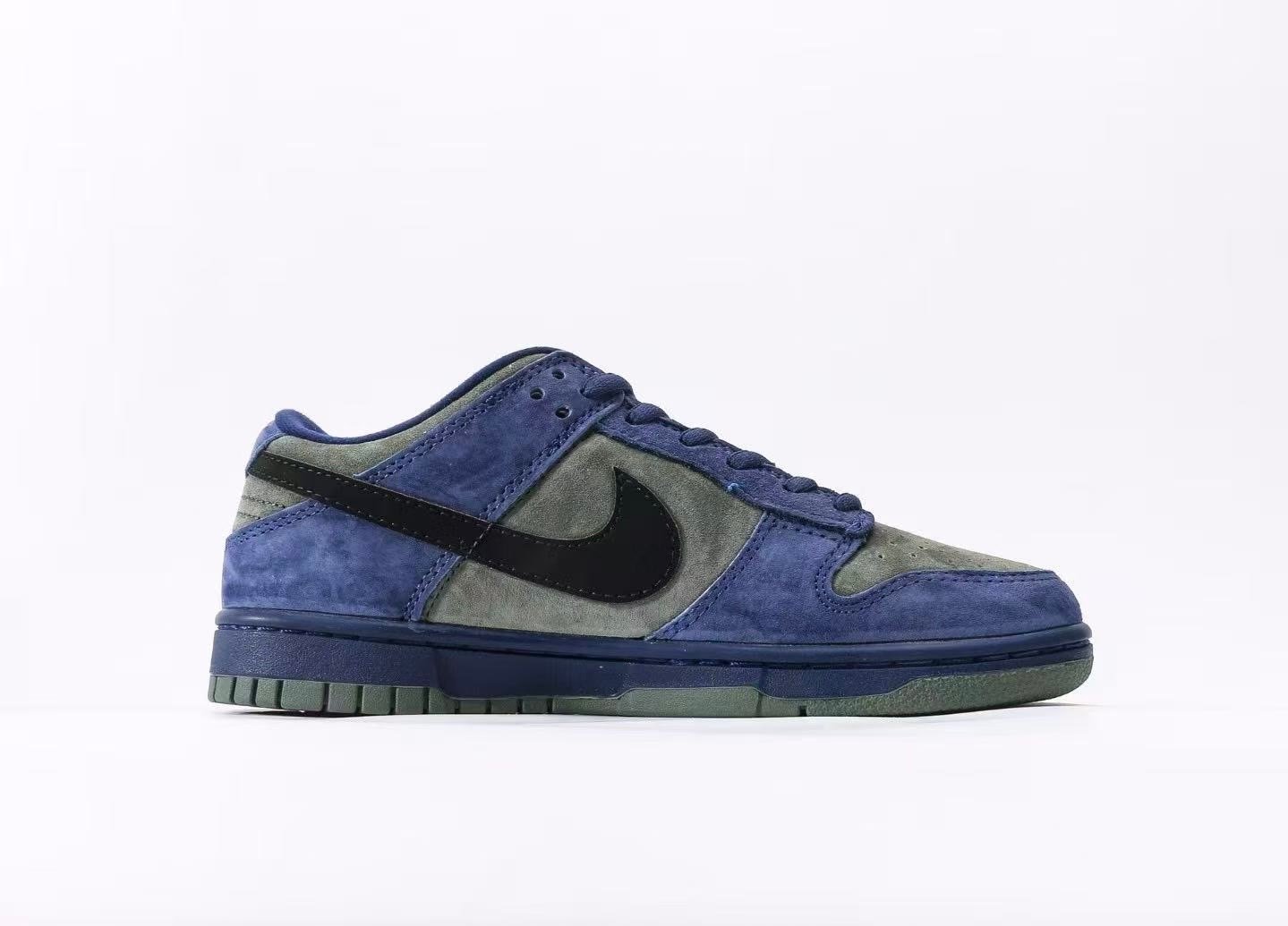 3DAB006A-1A32-48C4-82F1-CCB069F3EF9E Nike SB Dunk Low“94” - Image 4