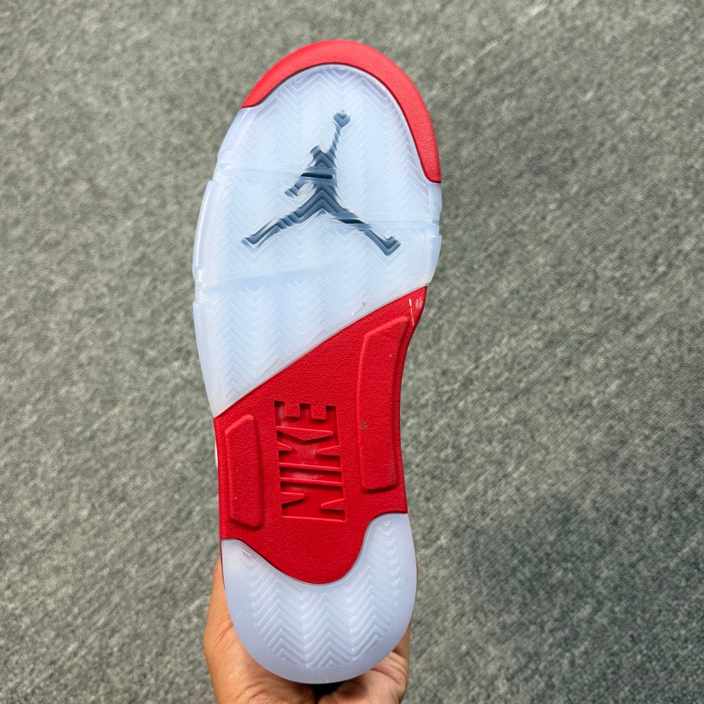 4E6680B1-B102-403B-95FF-4E3A58871F32 Air Jordan 5 Retro - Image 3