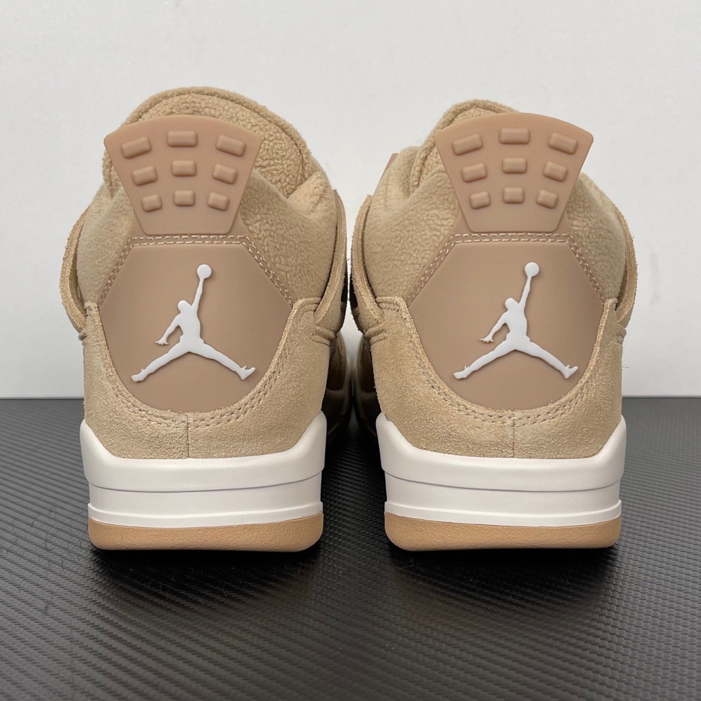 57A5C809-5E21-46DE-BDC4-E7CDAC09BC6F Air Jordan 4 - Image 3