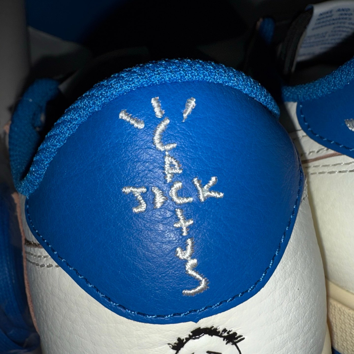 7E4A1BF6-5F72-4DD6-8E5E-69681BE0343D Nike Dunk barb - Image 4