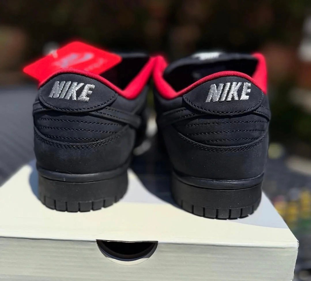 A734110E-C8CC-4152-81ED-0C02F7BB21DF Nike SB Dunk Low“94” - Image 4