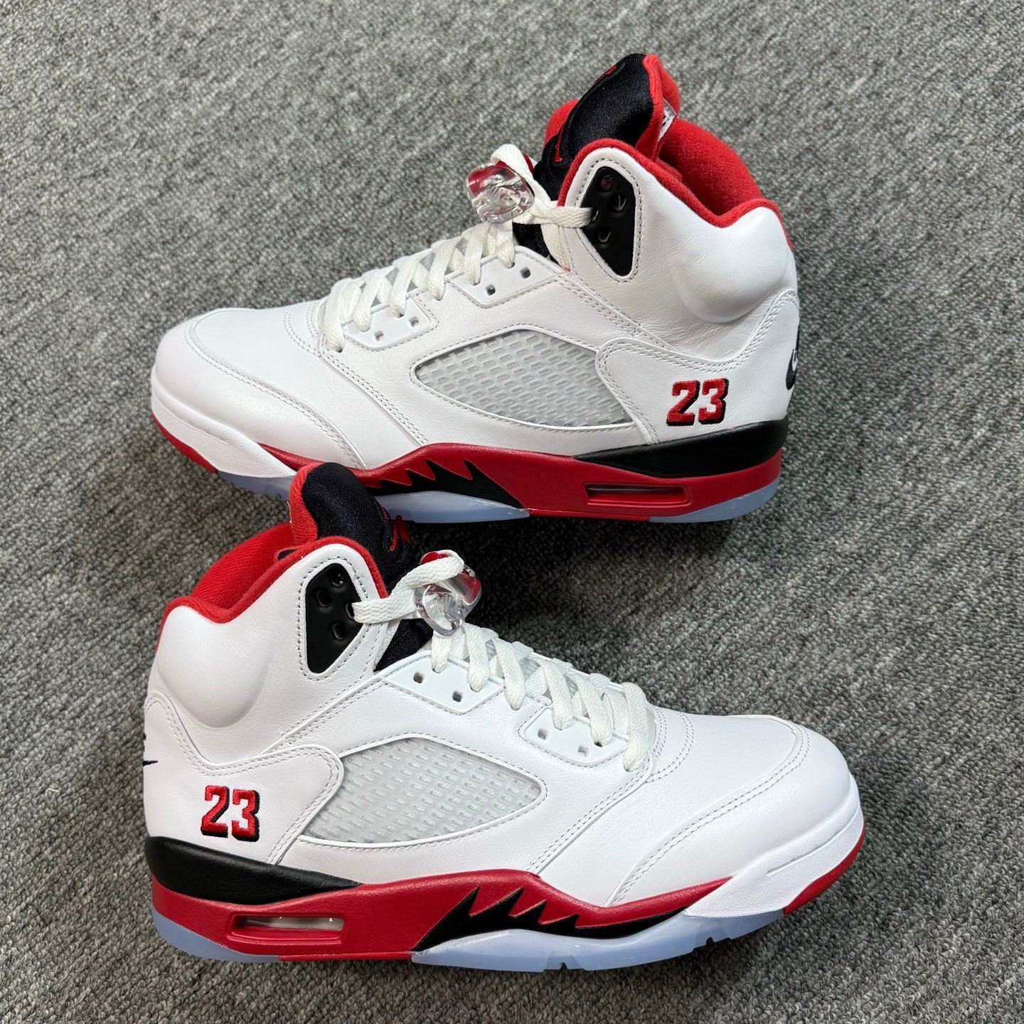 C5A4505B-2185-42D8-97E5-6557E32C4370 Air Jordan 5 Retro - Image 1