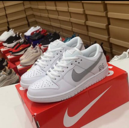 Nike SB Dunk Low“94”