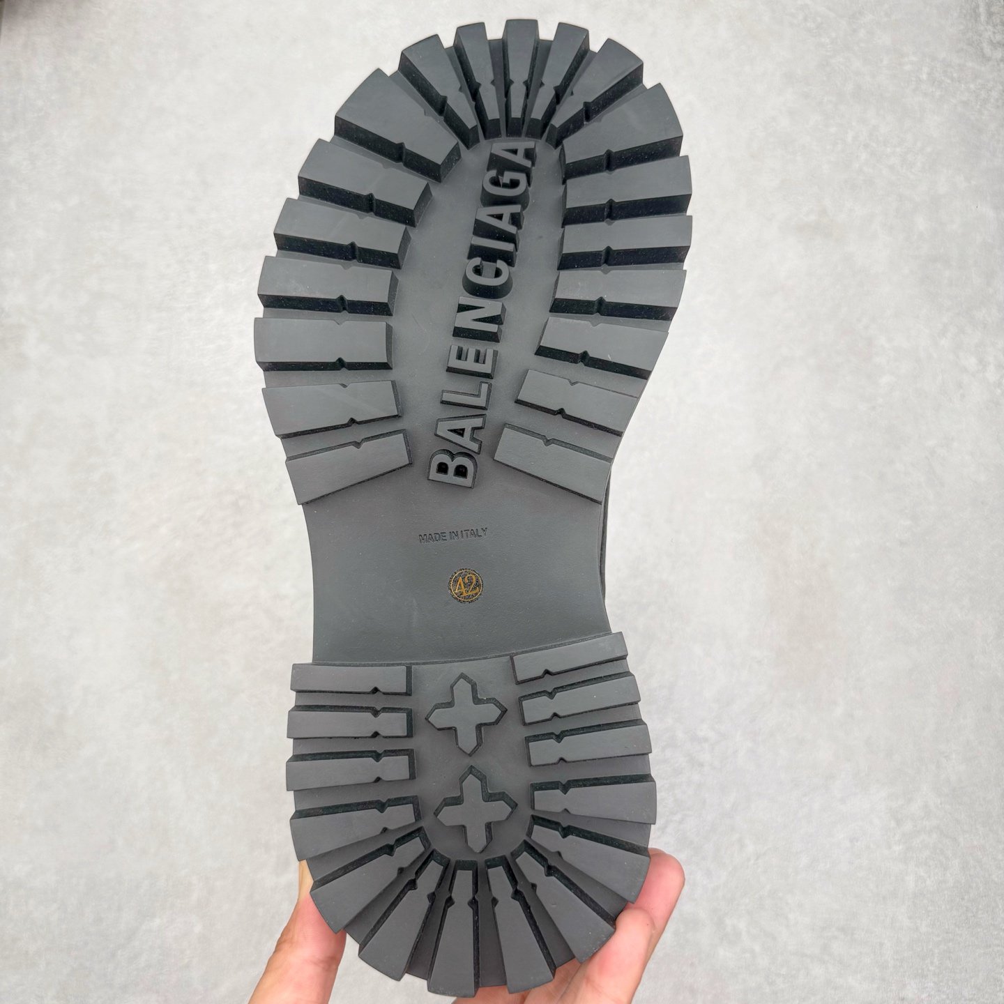 FDD4C4F4-E412-4C13-9BBB-1FCF79F56447 Balenciaga Hummer - Image 17