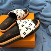 LV SLIPPERS - Image 6