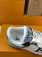 Loui Vuitto TRAINER SNEAKER - Image 6