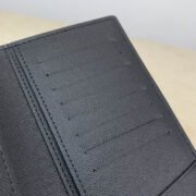 LOUI VUITTO WALLET M67910 19*10*2 - Image 8