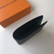 LOUI VUITTO WALLET M61695 11.5*9 - Image 6
