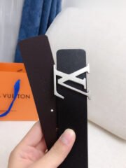 Loui Vuitto Belt-4CM - Image 4