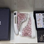 DR B23 Sneakers - Image 8