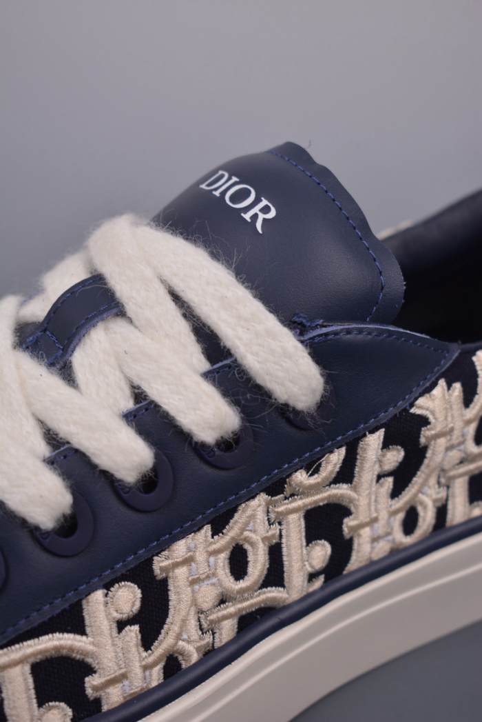 DR B33 SNEAKER - Image 8