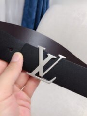 Loui Vuitto Belt-4CM - Image 3