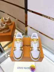 Loui Vuitto Low-Top SNEAKER - Image 9