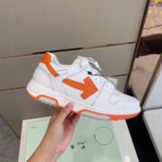 OFF WHITE™ C/O VIRGIL ABLOH OUT OF OFFICE LOW-TOP LEATHER SNEAKERS "OOO" - Image 4