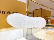 Loui Vuitto Low-Top SNEAKER - Image 2