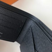 LOUI VUITTO WALLET M61695 11.5*9 - Image 3