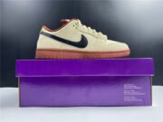 Nike SB Dunk Low Pro Hennessy BQ6817-100 - Image 3