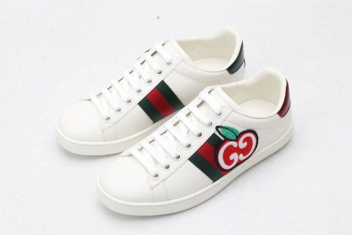 1a0078db51f73b29a71da9d87e51e08af04a87b0 GUCC LOW-TOP SNEAKER - Image 11