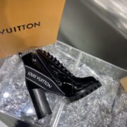 LOUS VUITON BROWN STAR TRAIL ANKLE BOOTS - Image 9