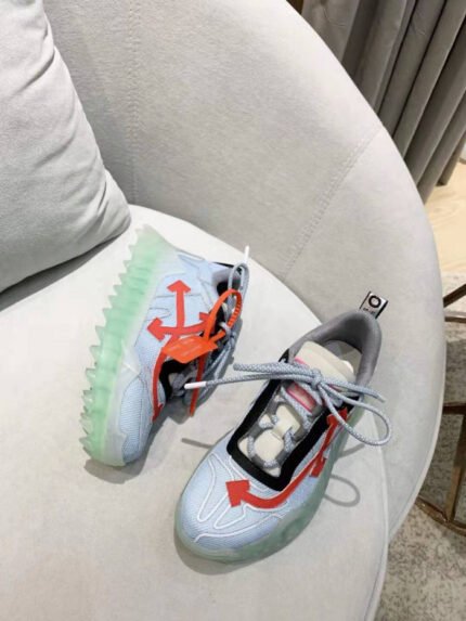 OFF-WHITE C/O ODSY-1000 SNEAKER