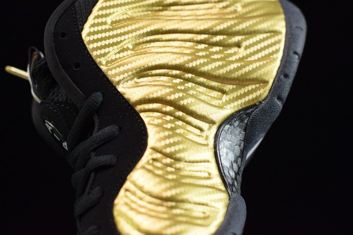 1eeed62f213c9bfa1e48f7126609ddf6a7e4fb3f Nike Air Foamposite Pro “Metallic Gold” Black mens 624041-701 - Image 10