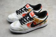 NIKE SB DUNK LOW RAYGUN TIE-DYE WHITE BQ6832-101 - Image 4