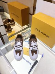Loui Vuitto TRAINER SNEAKER - Image 7