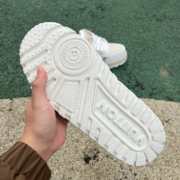 LV TRAINER MAXI Off-white brown - Image 3