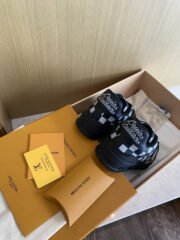 Loui Vuitto TRAINER SNEAKER - Image 9