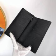 LOUI VUITTO WALLET M67910 19*10*2 - Image 7