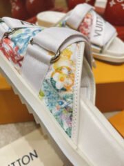 LV SLIPPERS - Image 9
