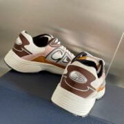 DR B30 Sneakers - Image 2