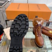 LOUS VUITON BOOTS - Image 3