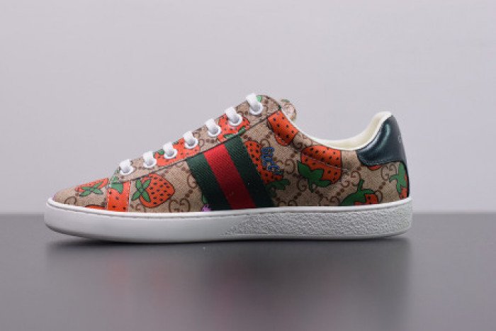 26640852a539cae3957ab6cd13360031a49d3a53 GUCC ACE EMBROIDERED LOW-TOP SNEAKER 431920 DOPEO 9064 - Image 1
