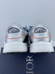 DR B30 Sneakers - Image 7