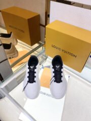 Loui Vuitto MILLENIUM SNEAKER - Image 8