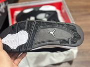Air Jordan 4 Retro White Thunder FQ8213-001 - Image 8