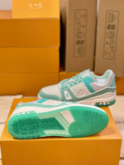 Loui Vuitto TRAINER SNEAKER - Image 4