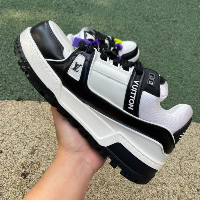LV TRAINER MAXI black and white - Image 2