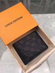LOUI VUITTO WALLET N63263 11.5*9