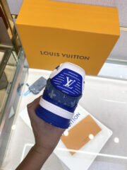 Loui Vuitto Low-Top SNEAKER - Image 8